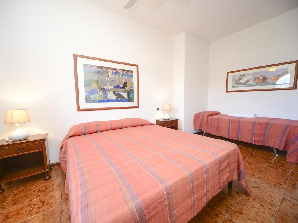 Villa Memi Campofelice Di Roccella Exterior foto